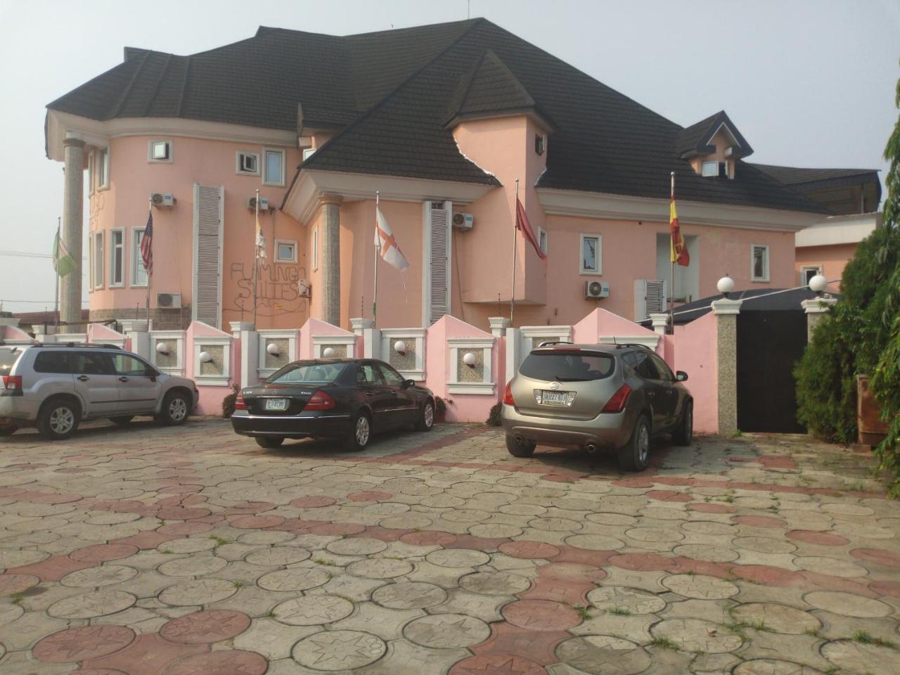 Flamingo Hotel Festac Town Eksteriør billede